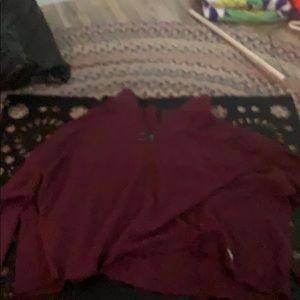 Maroon quarter zip sweatshirt cropped